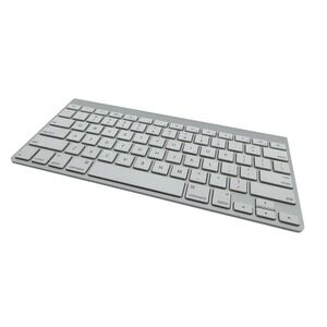 Apple Magic Keyboard A1314 Wireless Bluetooth Aluminum Silver